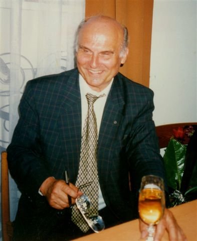 Ryszard Kapuściński Fotografia Ryszarda Kapuścińskiego Źródło: Mariusz Kubik, Ryszard Kapuściński, licencja: CC BY 2.5.