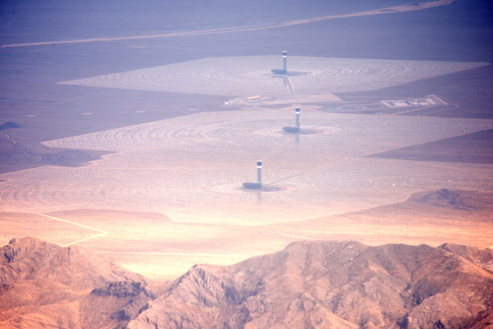 Ivanpah – największa elektrownia słoneczna na świecie
