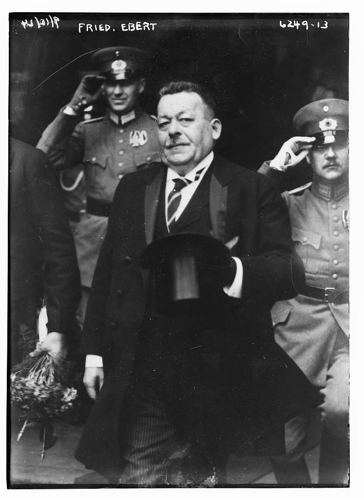 Prezydent Friedrich Ebert Źródło: Prezydent Friedrich Ebert.
