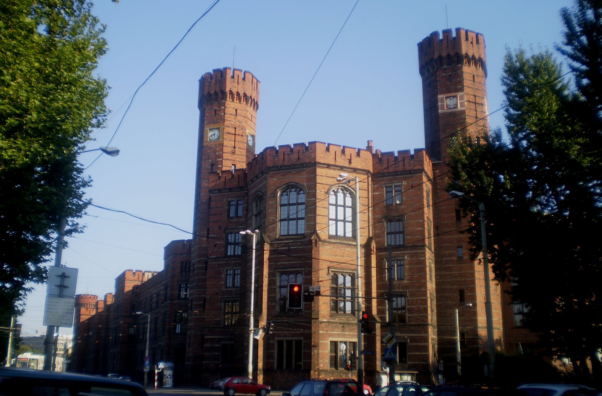 Sąd Okręgowy we Wrocławiu Źródło: CudPotwórca, Sąd Okręgowy we Wrocławiu, licencja: CC BY-SA 4.0.