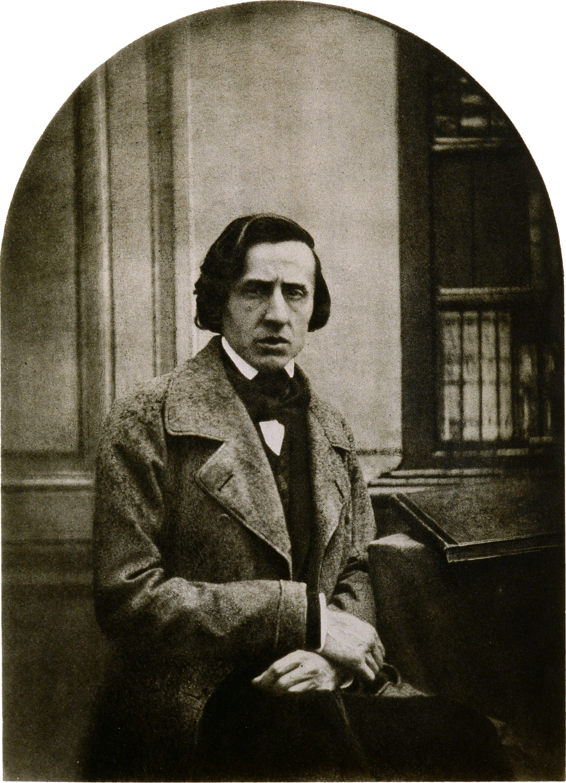 Portret Fryderyka Chopina Louis-Auguste Bisson (1814–1876; czyt.: lui-august bison) – francuski fotograf Źródło: Louis-Auguste Bisson, Portret Fryderyka Chopina, 1847, .zaginiony, reprint z 1937 roku, dagerotyp , Biblioteka Polska, Paryż, domena publiczna.