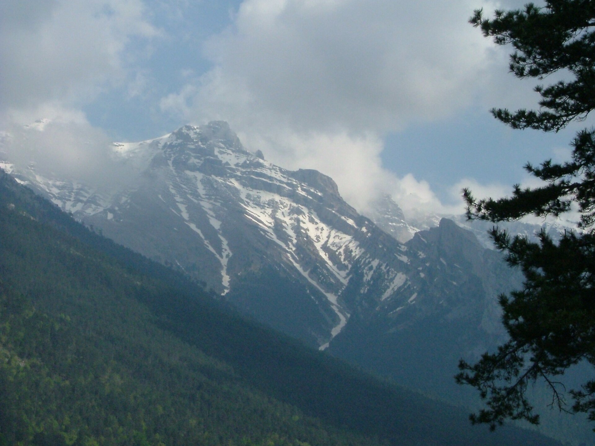Góra Olimp Góra Olimp Źródło: Alina Zienowicz, Wikimedia Commons, licencja: CC BY-SA 3.0.