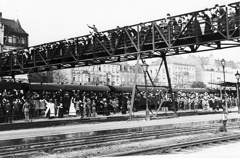 zdjęcie z niemieckiej pocztówki Źródło: zdjęcie z niemieckiej pocztówki, 1914, domena publiczna.