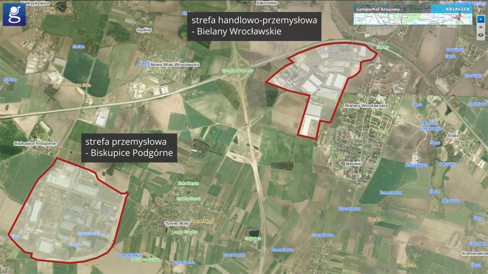 Na zdjęciu satelitarnym zaznaczono czerwonym konturem strefę handlowo-przemysłową Bielany Wrocławskie i strefę przemysłową Biskupice Podgórne. Każda z nich ma większą powierzchnię niż sąsiednie wsie.