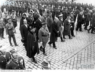W pogrzebie Piłsudskiego uczestniczył Herman Goering.