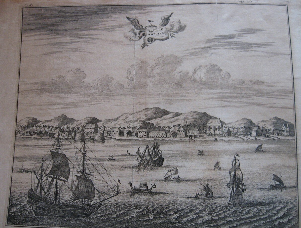 Widok na wyspę Ambon na Molukach z plantacjami w tle Widok na wyspę Ambon na Molukach z plantacjami w tle Źródło: Lubiesque, Wikimedia Commons, licencja: CC BY-SA 3.0.