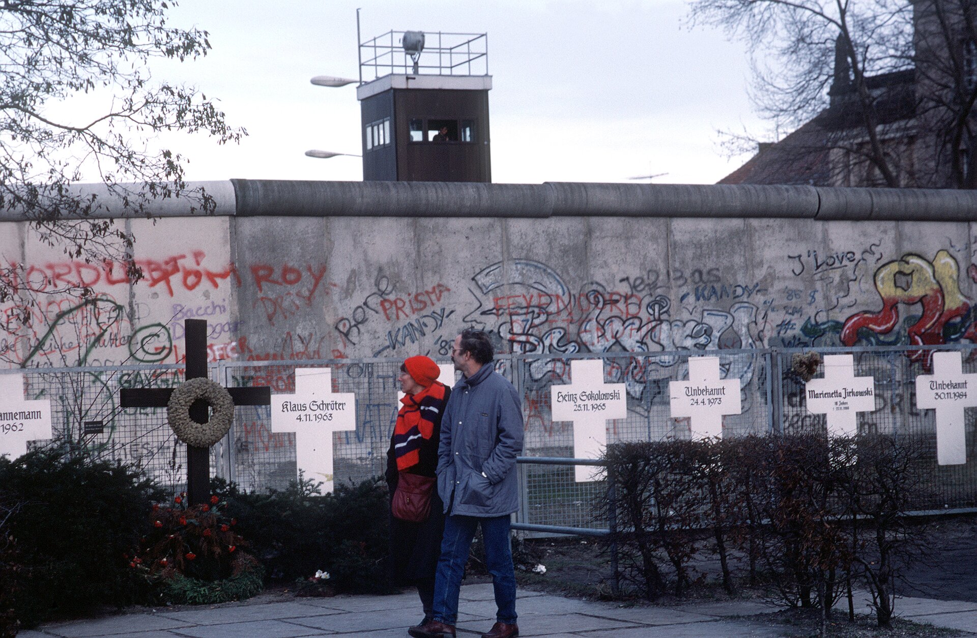 Mur berliński Źródło: DoD, Fotografia, domena publiczna.
