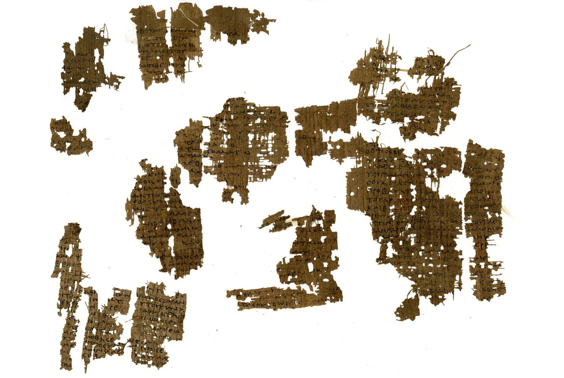 Papirus Oxyrhynchus 5101 – fragmenty greckiego rękopisu Septuaginty spisanego na papirusie, w formie zwoju. Zawiera fragmenty Księgi Psalmów 26:9-14; 44:4-8; 47:13-15; 48:6-21; 49:2-16; 63:6-64:5). Papirus Oxyrhynchus 5101 – fragmenty greckiego rękopisu Septuaginty spisanego na papirusie, w formie zwoju. Zawiera fragmenty Księgi Psalmów 26:9-14; 44:4-8; 47:13-15; 48:6-21; 49:2-16; 63:6-64:5). Źródło: domena publiczna.