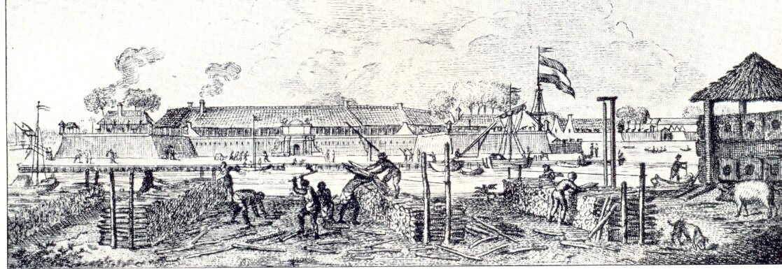 Holenderska kolonia w tle Batawia (obecnie Dżakarta) Holenderska kolonia w tle Batawia (obecnie Dżakarta) Źródło: Milgesch, domena publiczna.