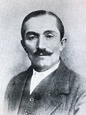 Wincenty Witos ( 1874- 1945 ) – polski polityk, działacz ruchu ludowego, trzykrotny premier II RP. Wincenty Witos ( 1874- 1945 ) – polski polityk, działacz ruchu ludowego, trzykrotny premier II RP. Źródło: domena publiczna.