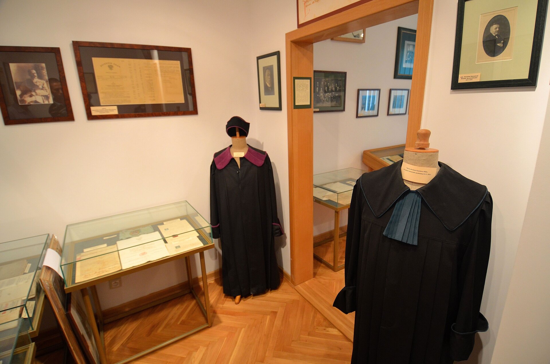 Muzeum Adwokatury Polskiej w Warszawie Źródło: Adrian Grycuk, Muzeum Adwokatury Polskiej w Warszawie, licencja: CC BY-SA 3.0.