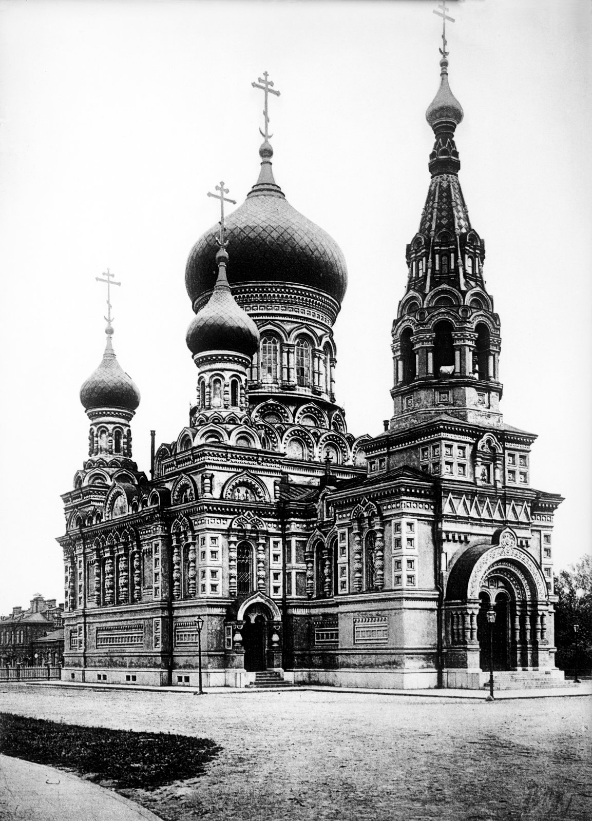 Cerkiew św. Michała Archanioła Archistratega Źródło: National Photo Company, Cerkiew św. Michała Archanioła Archistratega, domena publiczna.