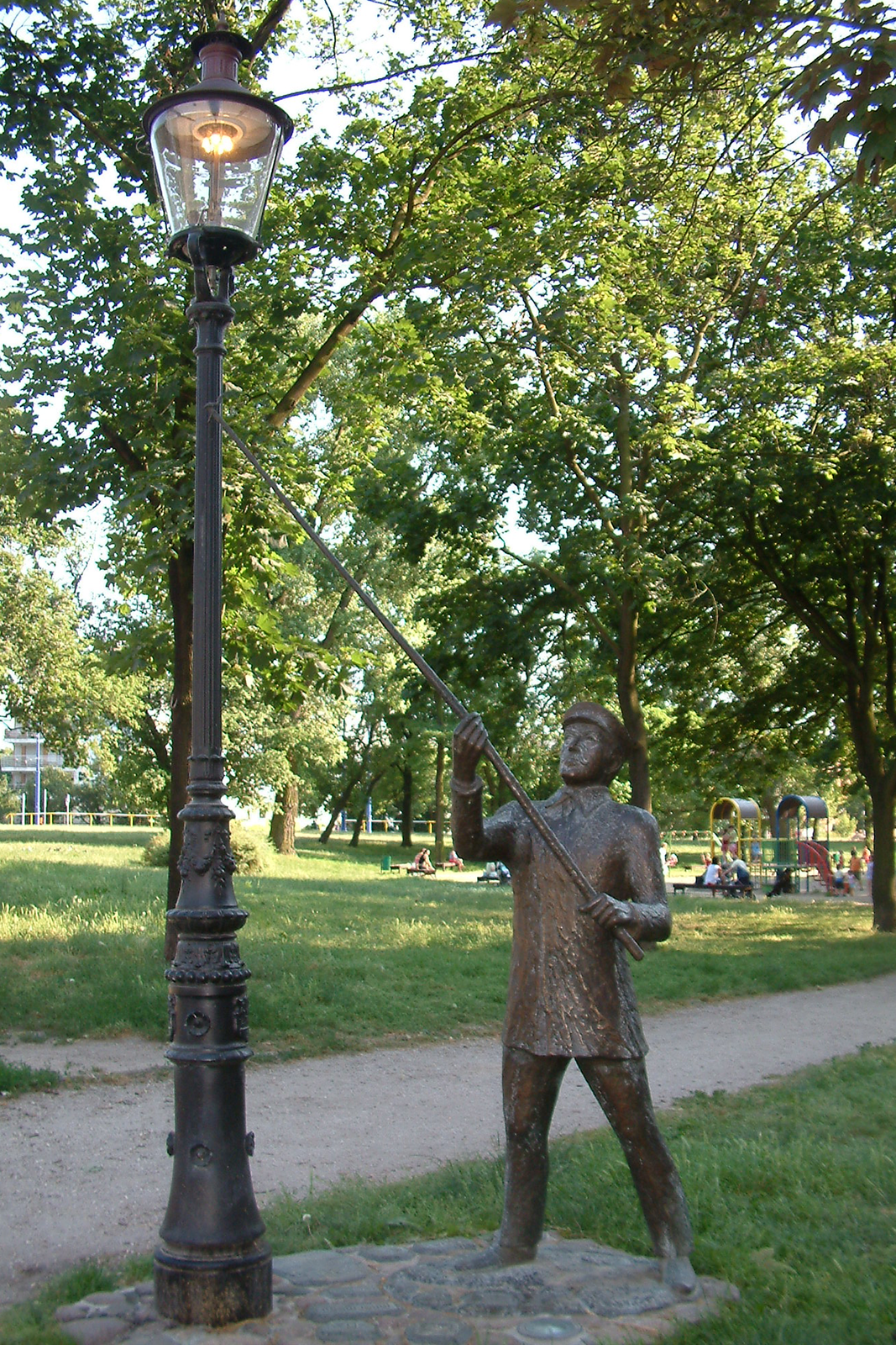 Latarnia gazowa (pomnik Zygi Latarnika Poznań)