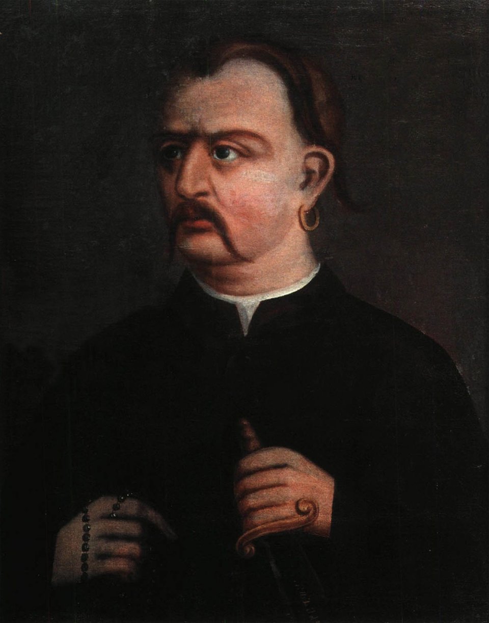 Podobizna Maksima Żeleźniaka Maksym Żeleźniak (ur. ok. 1740, zm. po 1768) – kozak zaporoski. Od 1767 r. był sługą klasztornym w Monasterze Motronińskim. W 1768 r. został jednym z przywódców koliszczyzny - najpierw został wybrany pułkownikiem, a następnie hetmanem wojska hajdamackiego.Żeleźniak wraz z Iwanem Gontą byli bezpośrednio odpowiedzialni za tzw. rzeź humańską. Po tym wydarzeniu został ogłoszony przez uczestników koliszczyzny księciem smilskim i hetmanem kozackim. Schwytany przez wojska rosyjskie, nie został wydany Polakom, co uchroniło go przed losem zgotowanym Goncie przez Branickiego. Został jednak skazany na dożywotnią katorgę i wywieziony na Syberię, gdzie bardzo szybko zmarł (jest to prawdopodobne, gdyż zaraz po ujęciu wymierzono mu karę chłosty). Istnieje jednak inna wersja jego dalszych losów, w myśl której udało mu się z zesłania zbiec, przy czym jedni twierdzą, że został ujęty, a inni, że nie i nawet wziął udział w powstaniu Jemieljana Pugaczowa w latach 1773-1775. Źródło: Podobizna Maksima Żeleźniaka, koniec XVIII w., Regionalne Muzeum Sztuki im. Nikanora Onatsky'ego w Sumach, domena publiczna.